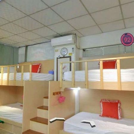 Jiji Art Backpackers Hostel מראה חיצוני תמונה